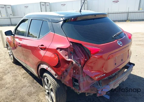 2018 Nissan Kicks Sv z USA, uszkodzony, nr VIN 3N1CP5CU9JL538689